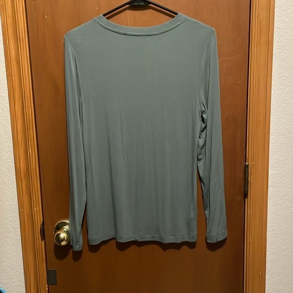 Loft Seafoam Green/Slate T-Shirt Super Soft and Lightweight - Picture 4 of 4